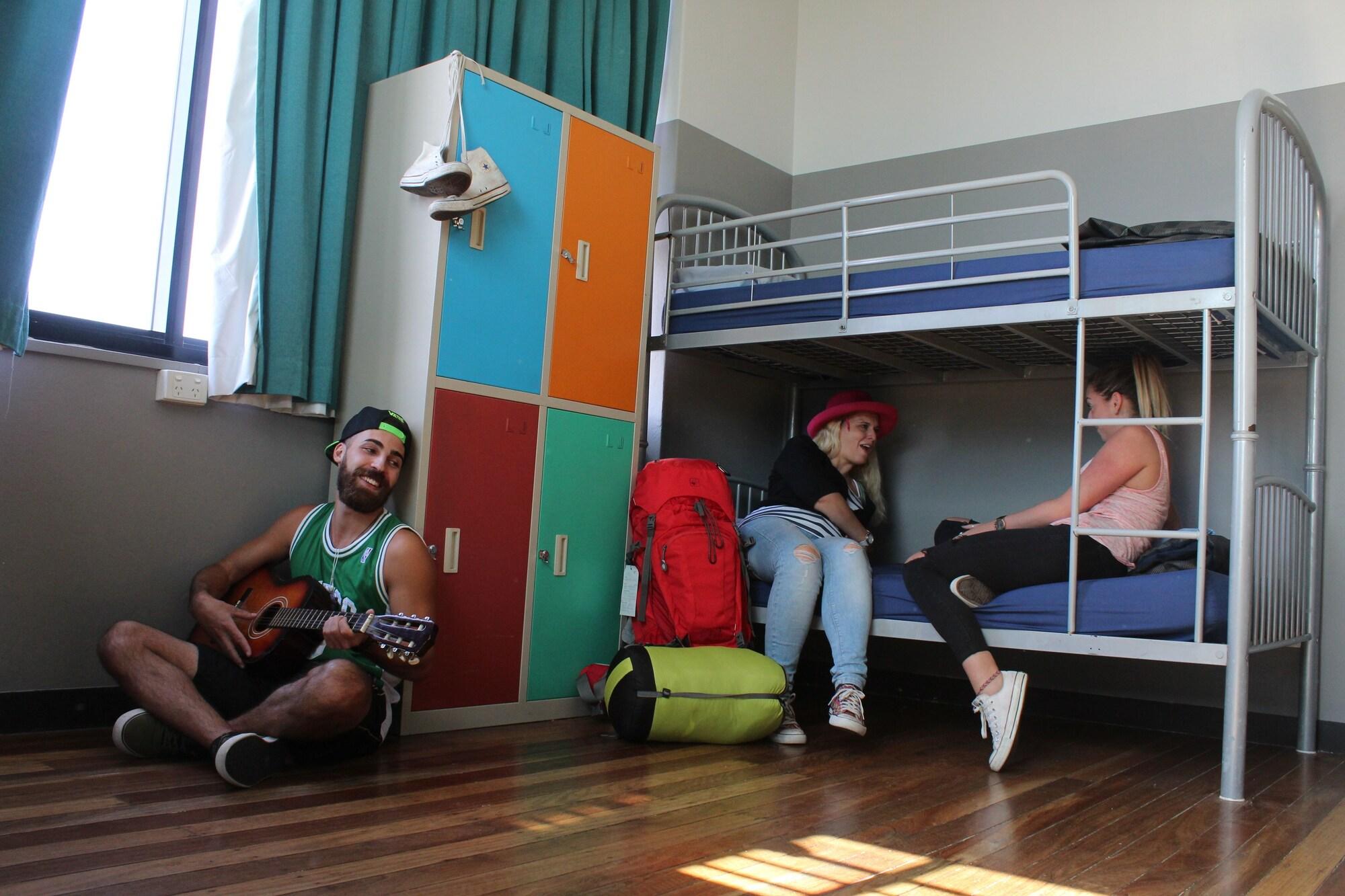 Хостел Bunk Brisbane Fortitude Valley Экстерьер фото